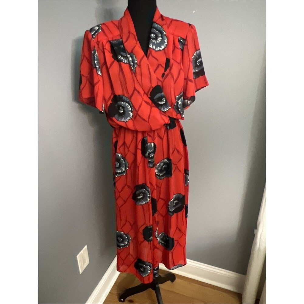 Positive Influence︱Red Floral Dress︱Vintage ︱Size 11/12︱1980's/1990's